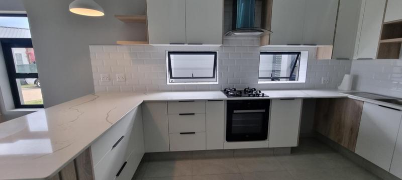 To Let 3 Bedroom Property for Rent in Paradise Coast Western Cape